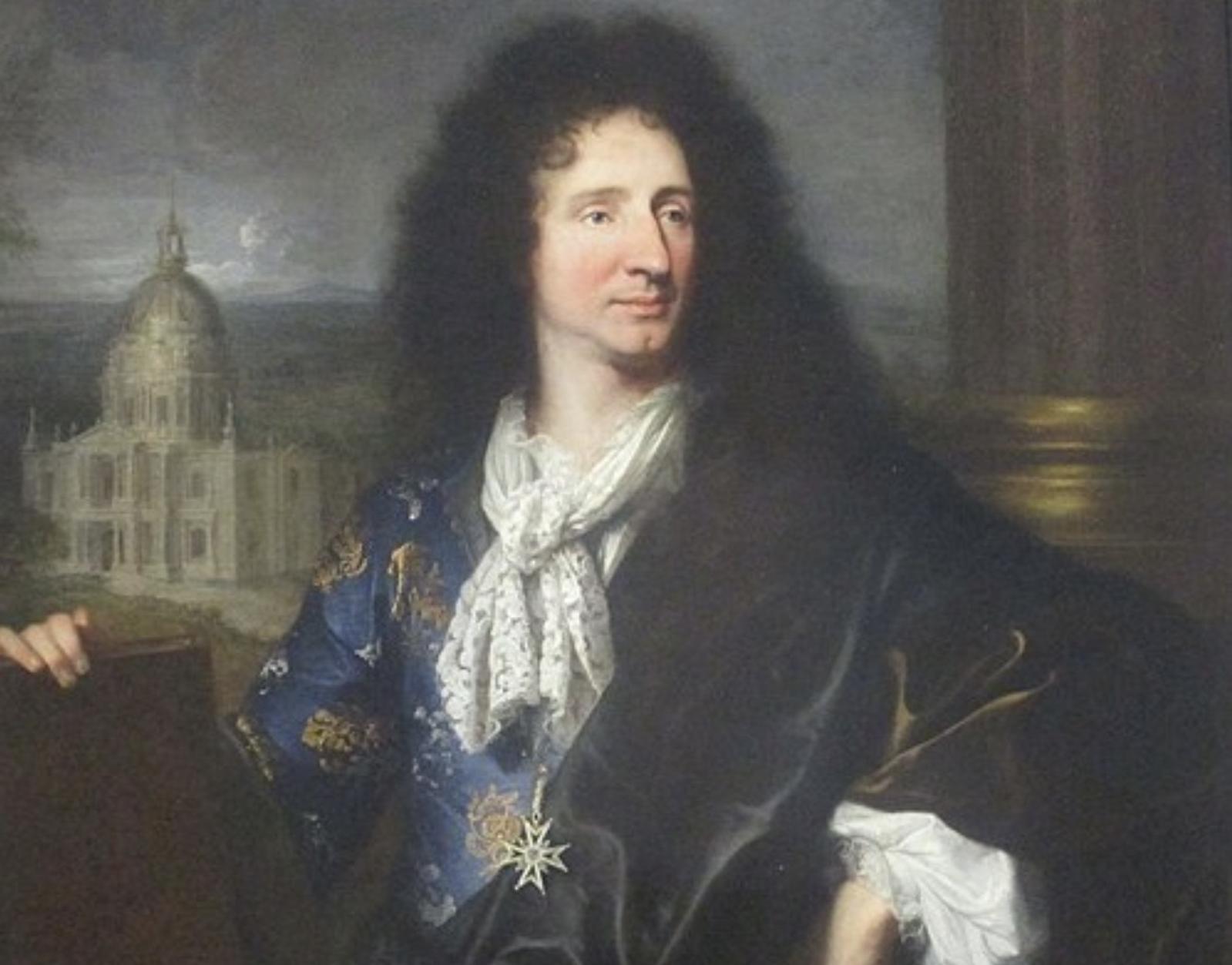 Rue Jules Hardouin Mansart